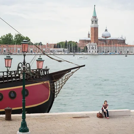 بوشينتورو فندق 4*