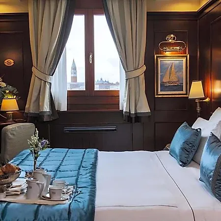 Hotel Bucintoro