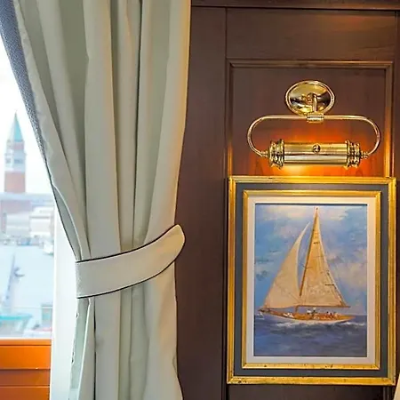 Bucintoro Hotel 4*
