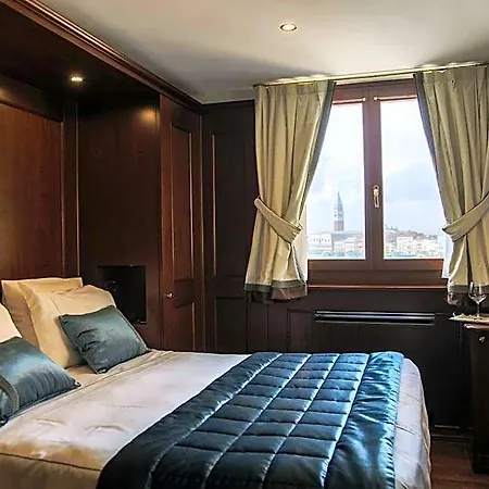 Bucintoro 4* Venedig