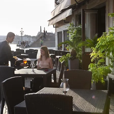 Bucintoro Hotel 4*